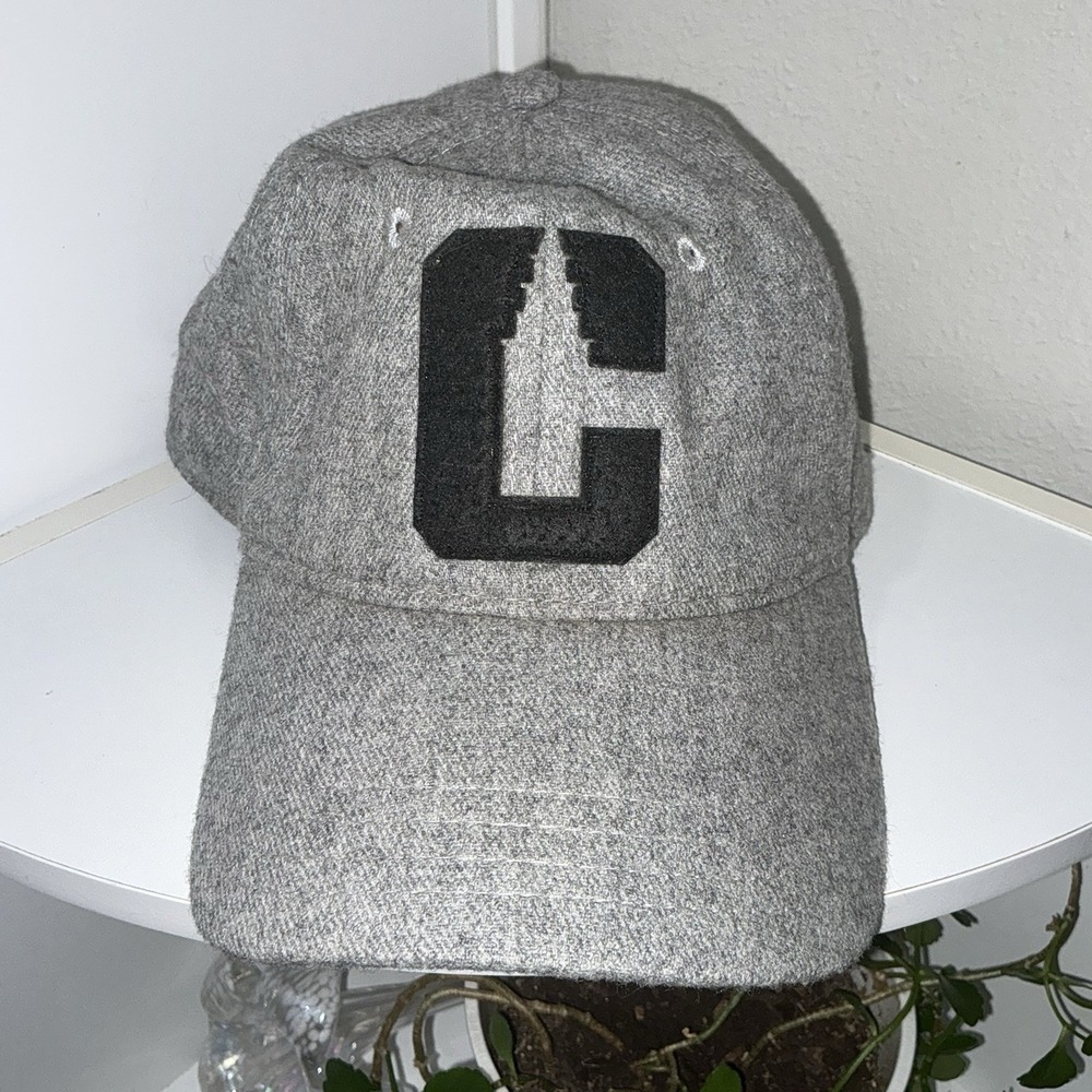 Cleveland Guardians Clothing Co Gray Hat Snapback C‎ Logo Skull Crossbones Wool